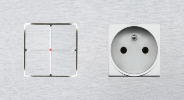 LARA CARRE CJC2941 CJC KNX Tastsensor 1-fach mit LED, 1 Steckdose/2Module Signalweiß lackiert RAL9003